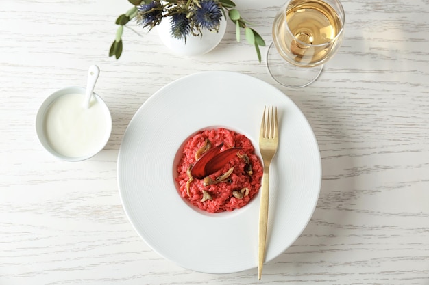 Тарелка с приготовленным блюдом